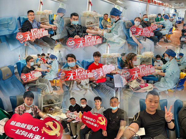 献血现场。郭奎君 摄（建图）.jpg