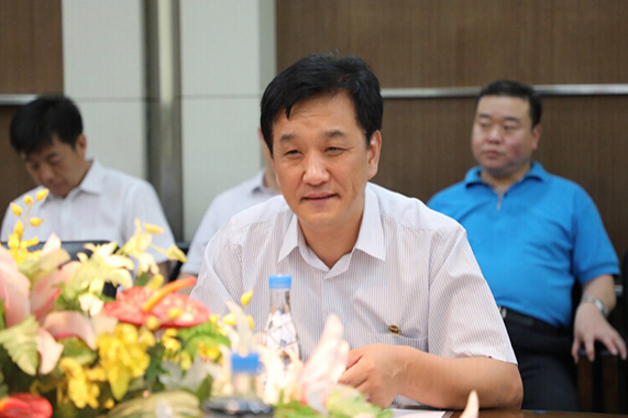 emc易倍·(中国)体育官方网站-EMCSPORTS