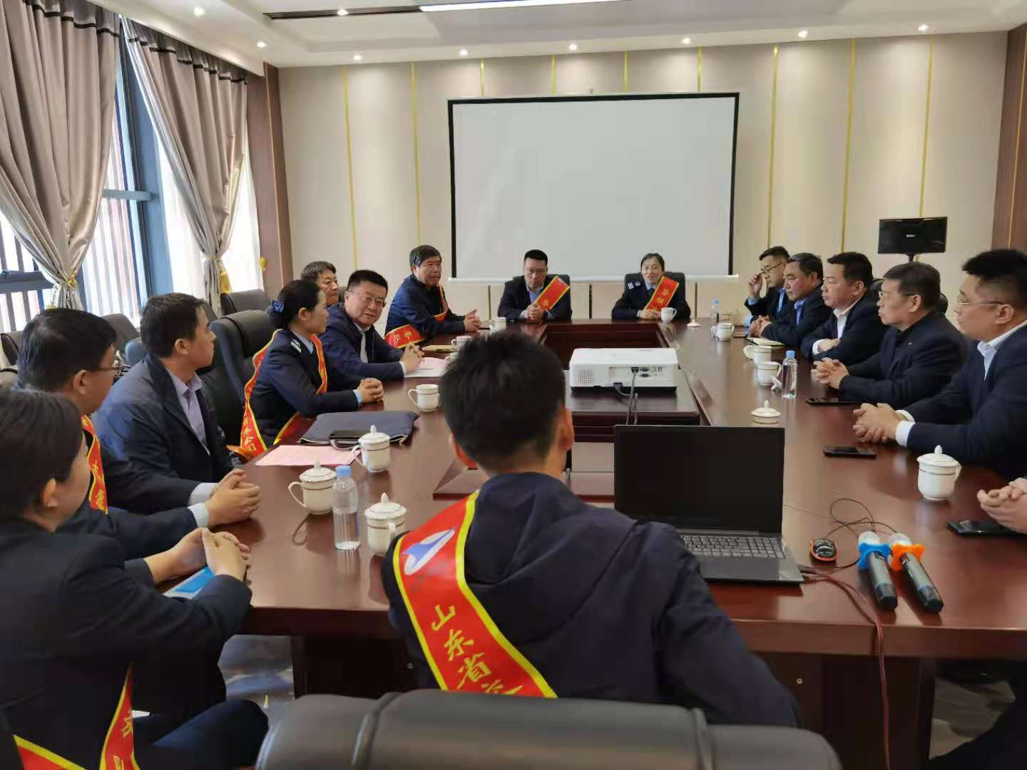 emc易倍·(中国)体育官方网站-EMCSPORTS